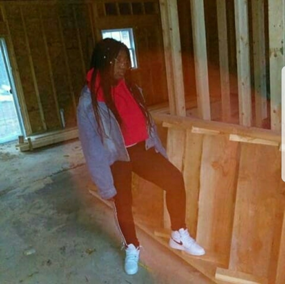 Meet your Posher, Francesca